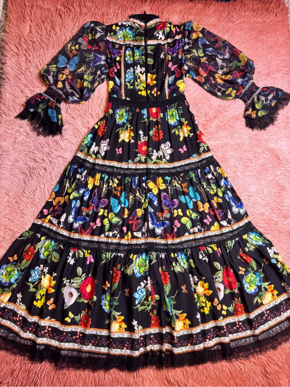 Alice + Olivia Camreigh Printed Blouson Sleeve Maxi Dress. Size 8 - Picture 3 of 17
